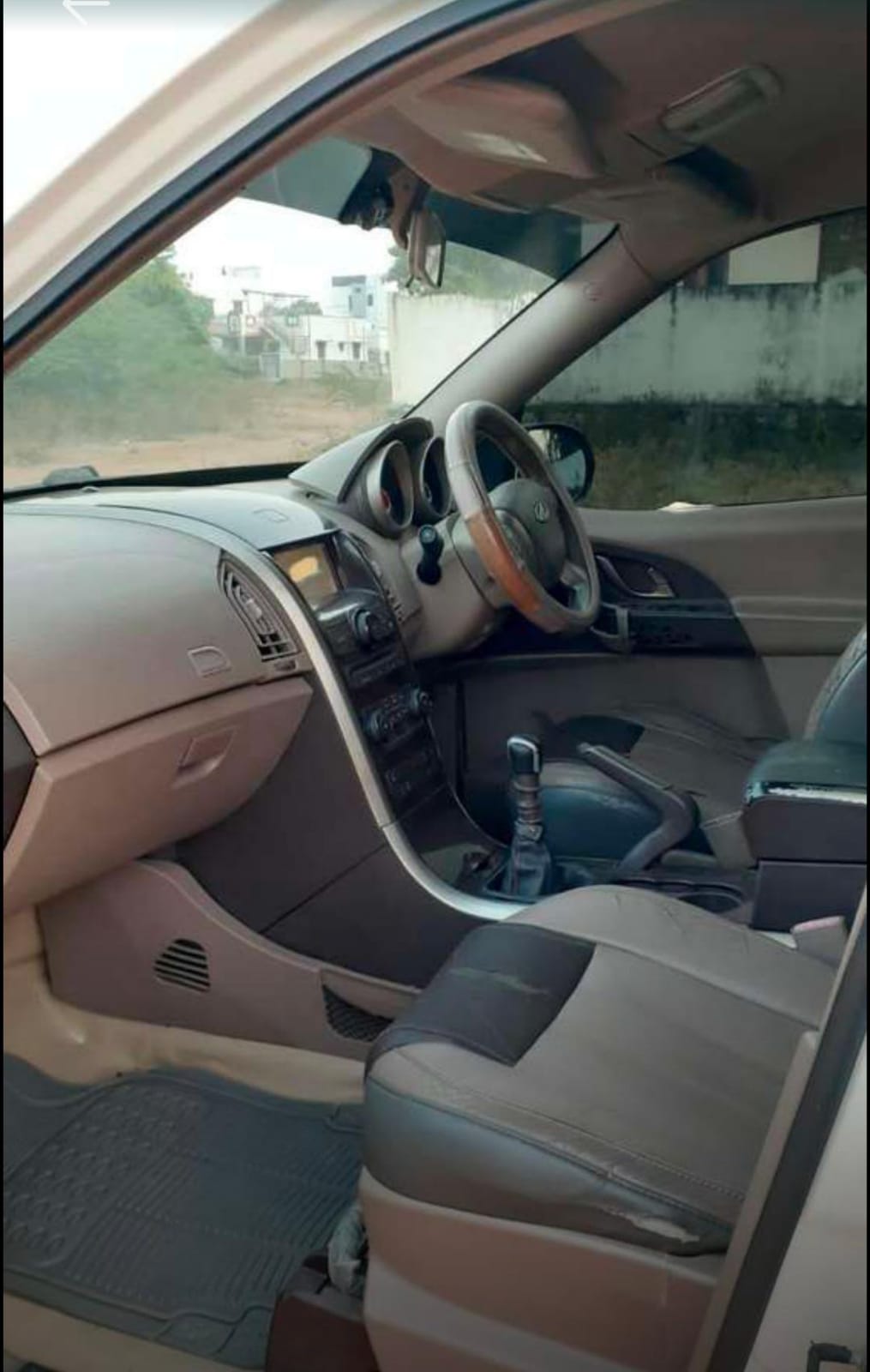 Mahindra Xuv500(2011-2015) W8